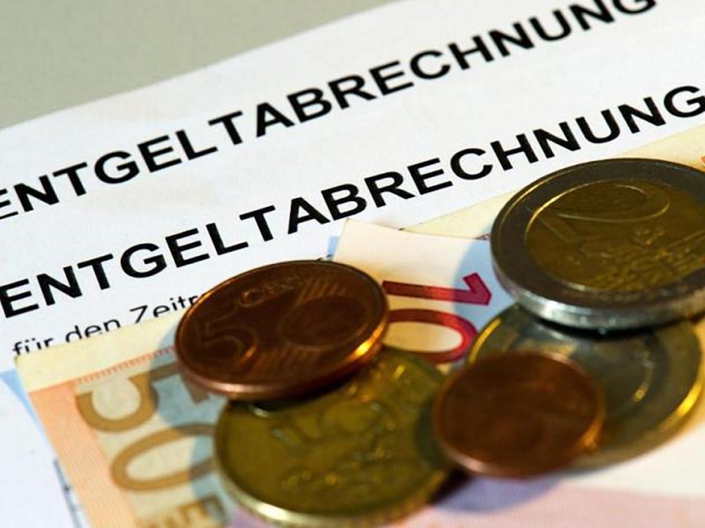 Деньги: Зарплаты в Западной и Восточной Германии: новые цифры