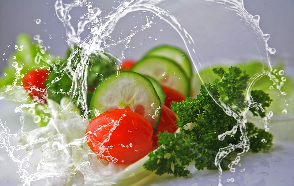 Здоровье: Проблемы здорового питания: не ешьте салат вечером