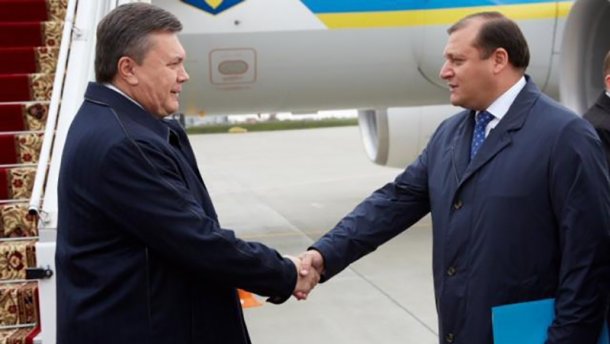 Отовсюду обо всем: Янукович должен был умереть