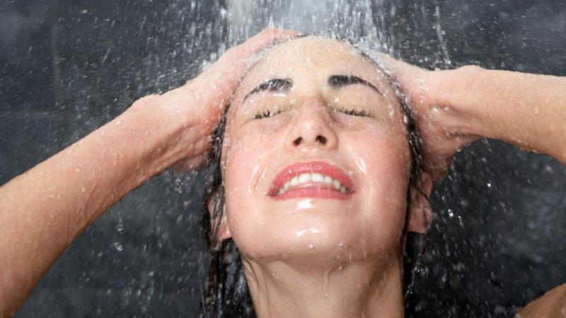 Здоровье: Советы дерматологов: как часто нужно принимать душ
