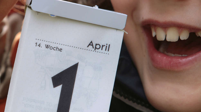 Досуг: Как возникла традиция шутить на первое апреля?