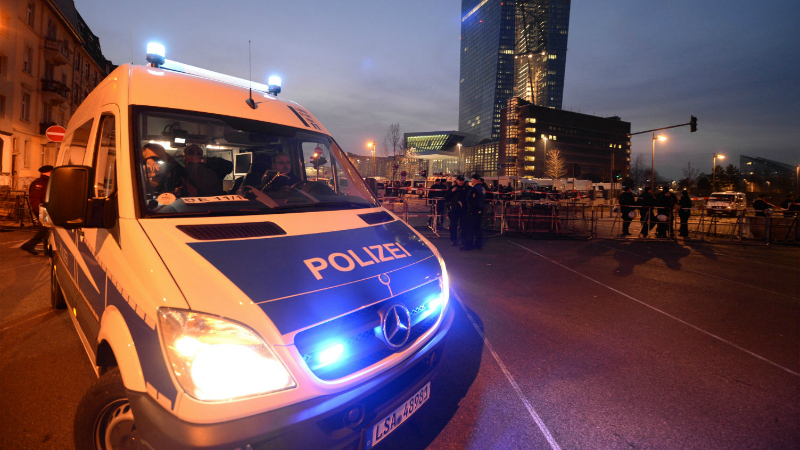 Общество: Франкфурт – самый опасный город Германии. Так ли это?
