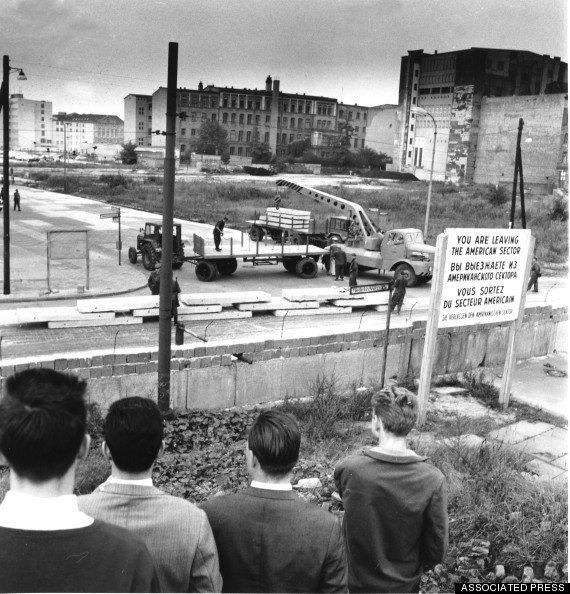 Общество: Топ-10 дерзких случаев побега восточных немцев через Берлинскую стену рис 7