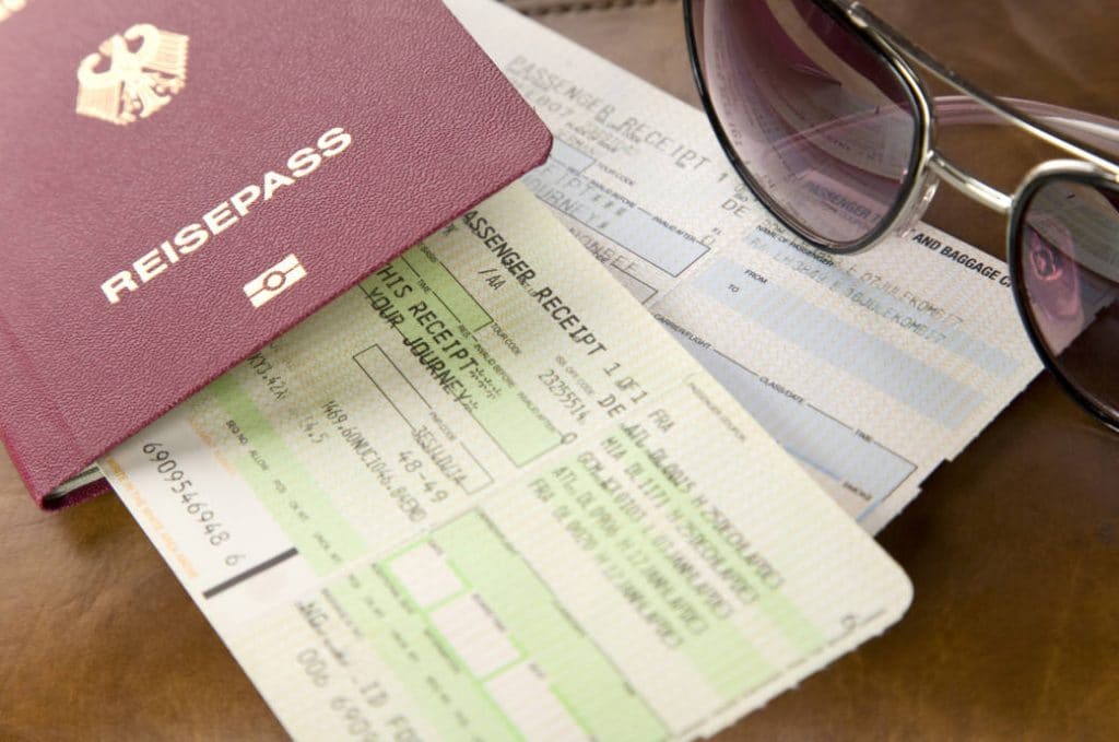 Досуг: Какие документы нужны гражданам Германии для въезда в другие страны