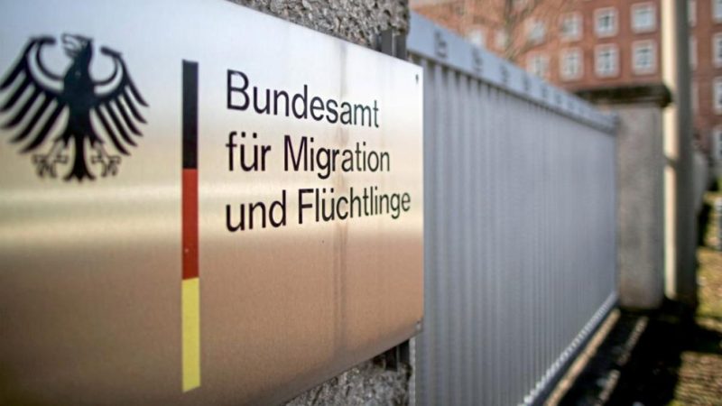 Политика: Скандал: миграционное ведомство не проверяет решения о предоставлении убежища