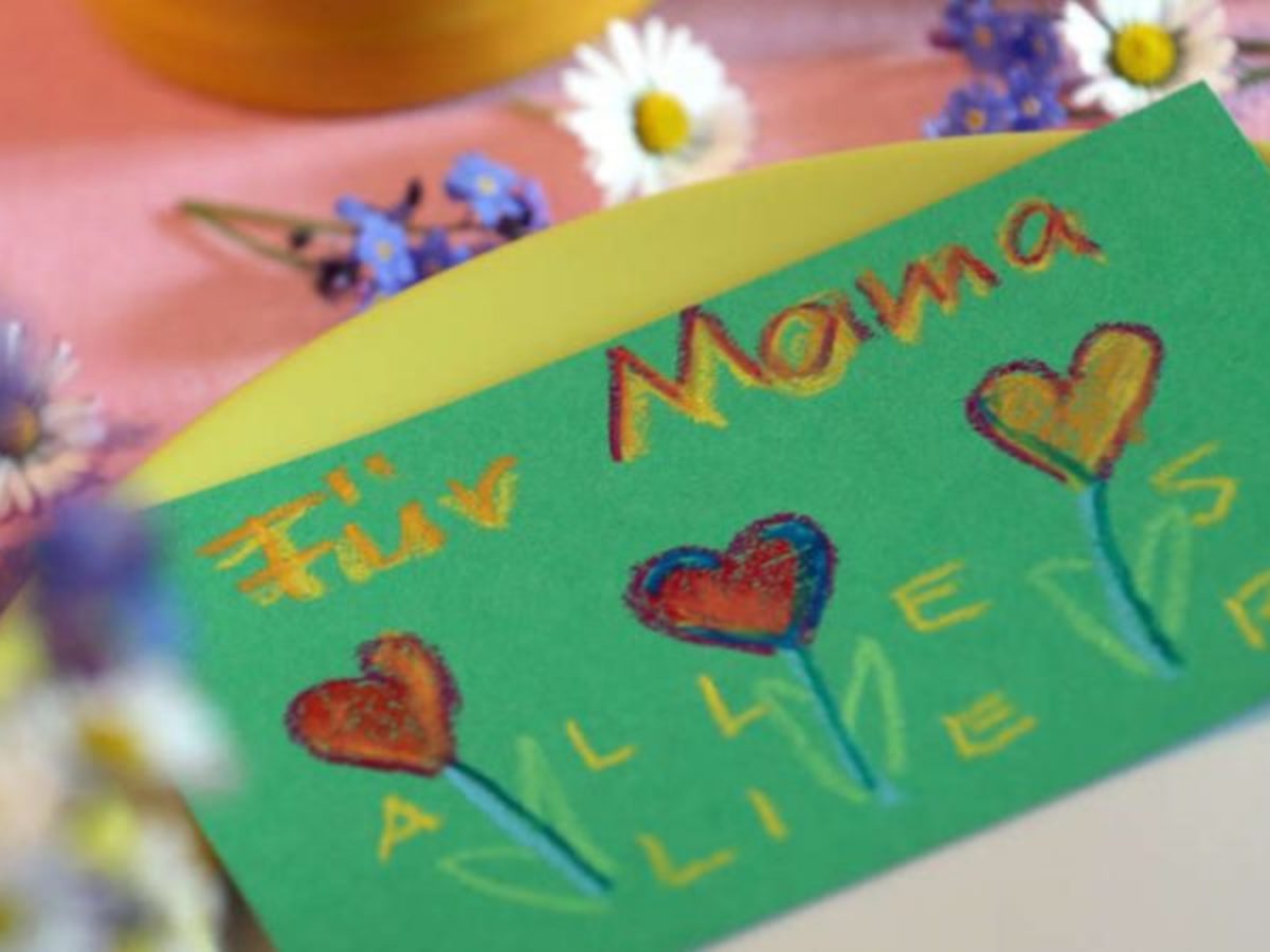 Как празднуют День Матери в разных странах — 13 интересных обычаев | VK