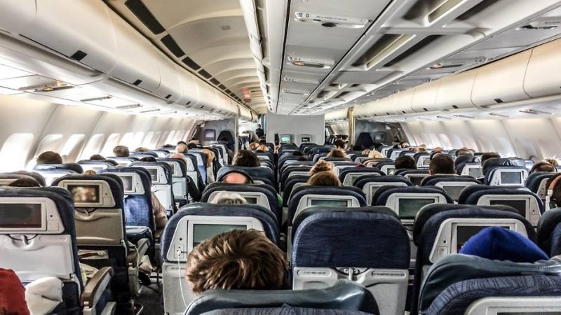Досуг: Эти места в самолете лучше избегать