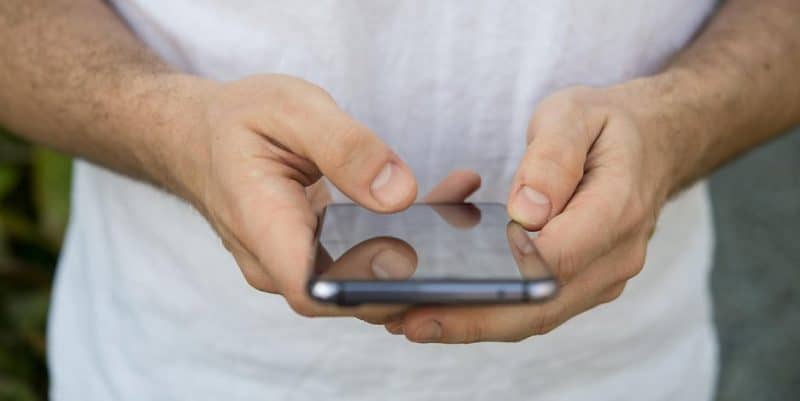 Технологии: 4 фатальные ошибки: эти вещи вы не должны делать со своим смартфоном