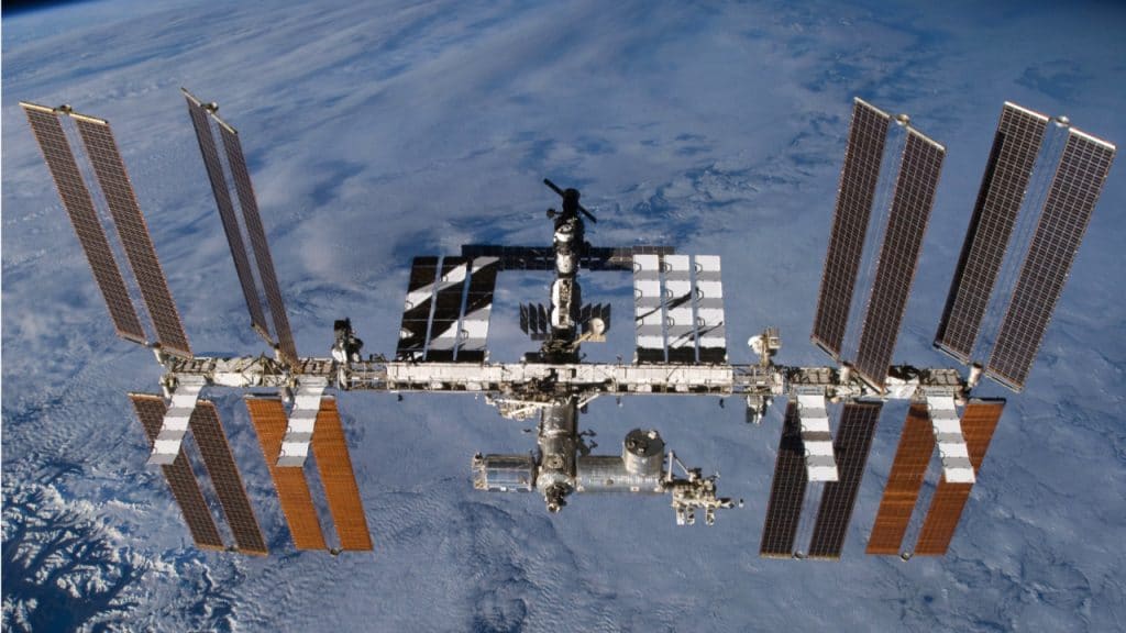 Технологии: Немецкий астронавт Александр Герст достиг МКС