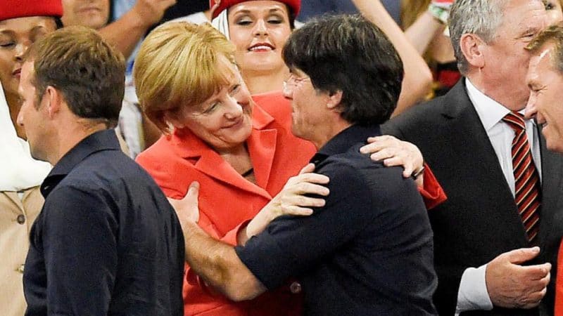 Общество: Политика и футбол: что означает поражение немецкой сборной для Меркель?