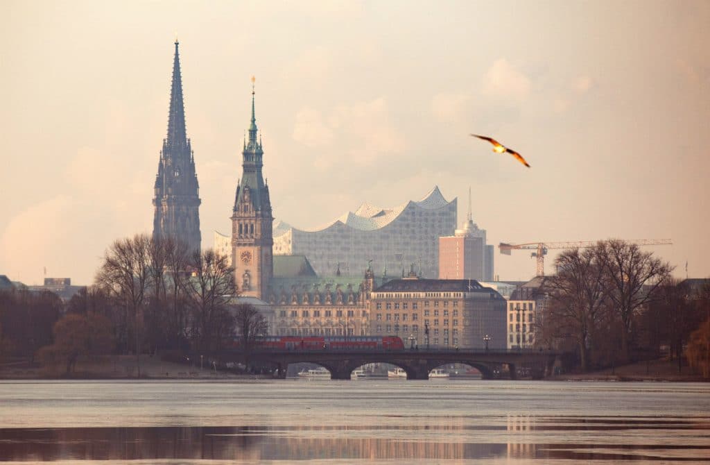 Досуг: Бесплатный отдых в Германии: чем заняться летом в Гамбурге?