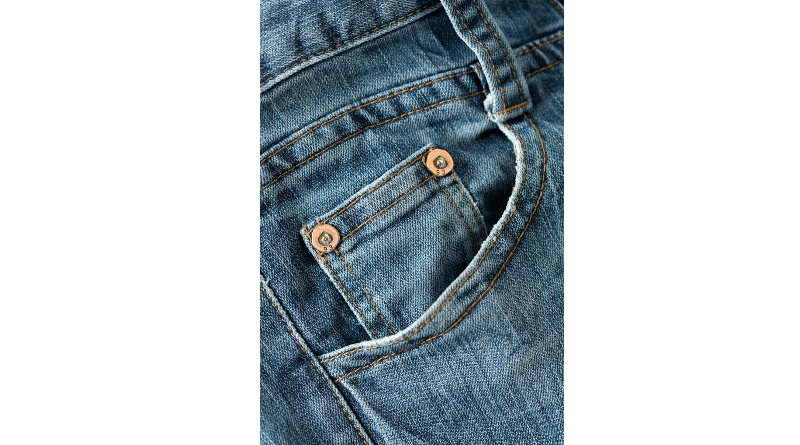 Общество: Как появились маленький карман и заклепки на джинсах?