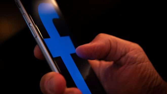 Технологии: Facebook расследует очередную возможную утечку данных