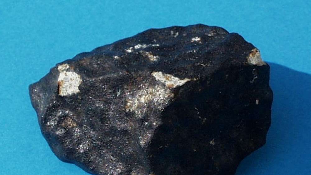 Происшествия: В Баварии упал метеорит. К нему советуют не прикасаться