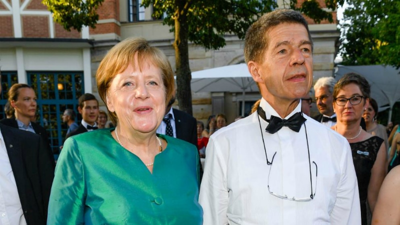Общество: Германия ищет канцлера: куда пропала Меркель?