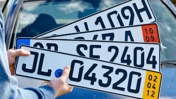 Общество: Чем отличаются номерные знаки для автомобилей?