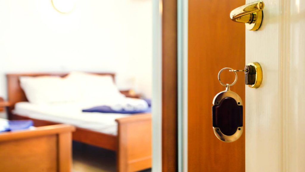 Досуг: Пять действий, которых лучше избегать в гостиничных номерах