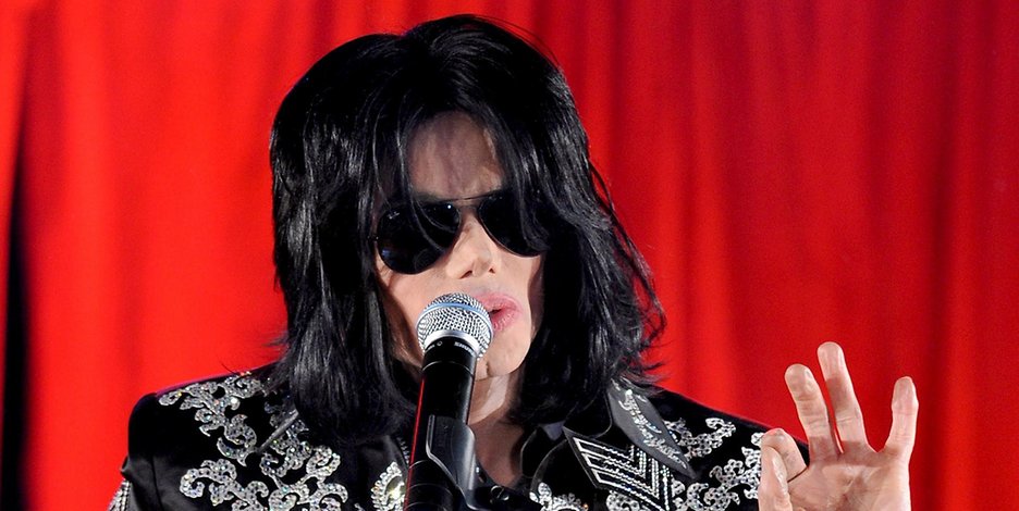 Знаменитости: Теории заговора: Майкл Джексон все еще жив?