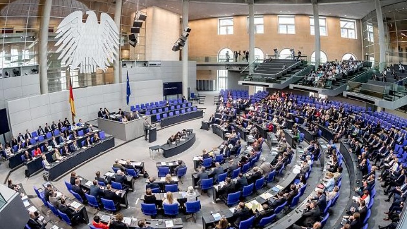 Политика: Чем на самом деле занимаются депутаты бундестага?