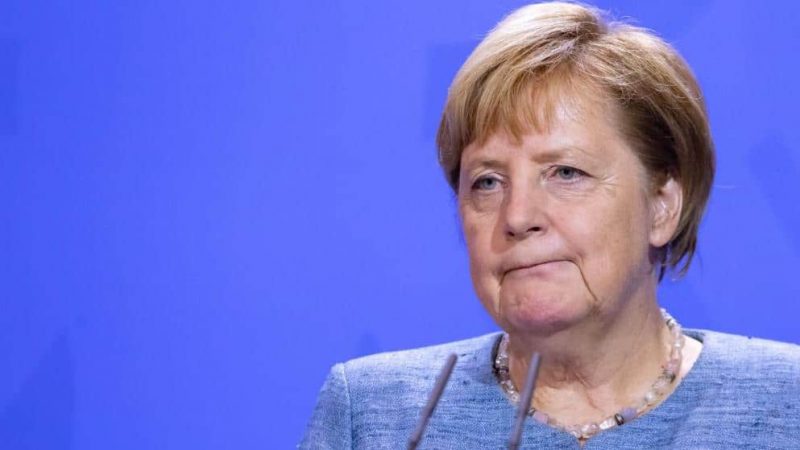 Политика: 6 вопросов без ответа: почему Меркель до сих пор не побывала в Хемнице?