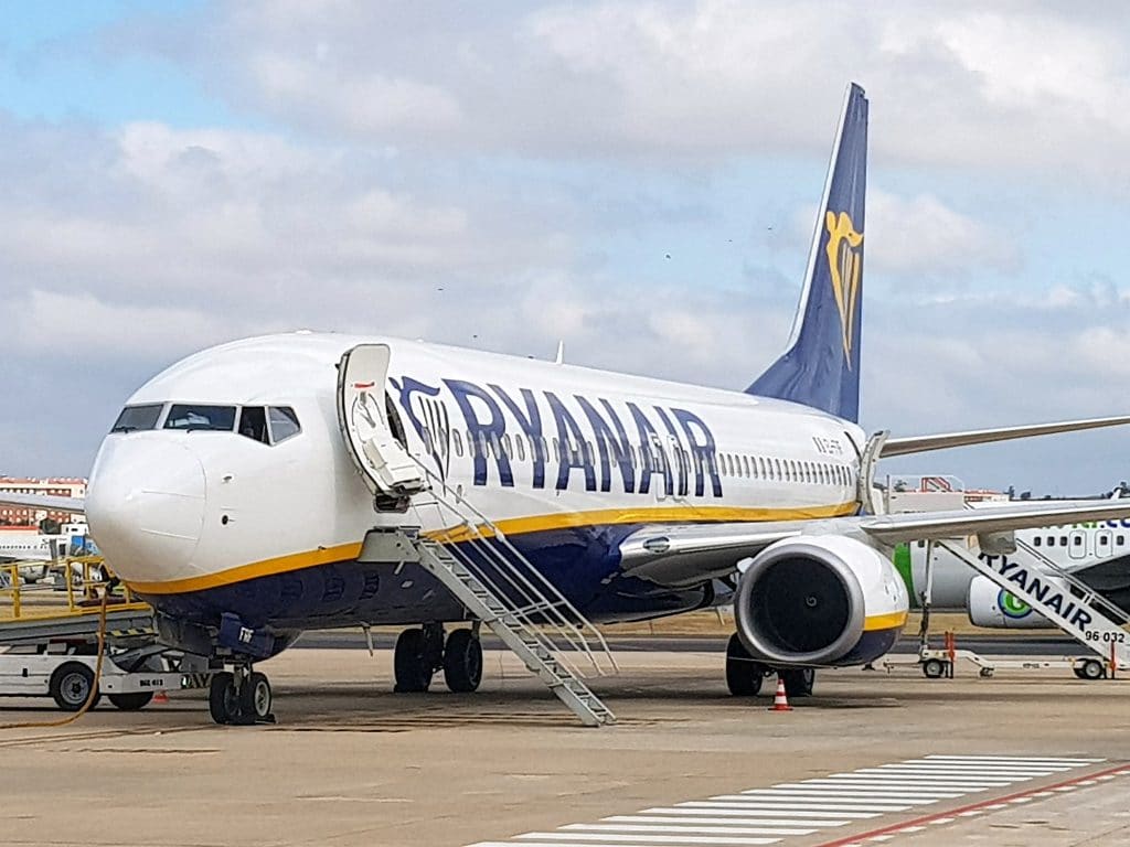 Происшествия: Забастовки в Ryanair: отменят 150 рейсов