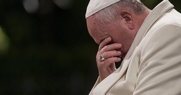 Общество: Папа Римский: скандал с растлением − это происки сатаны