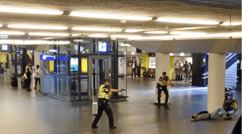 Происшествия: Ножевое нападение в Амстердаме: следы ведут в Германию
