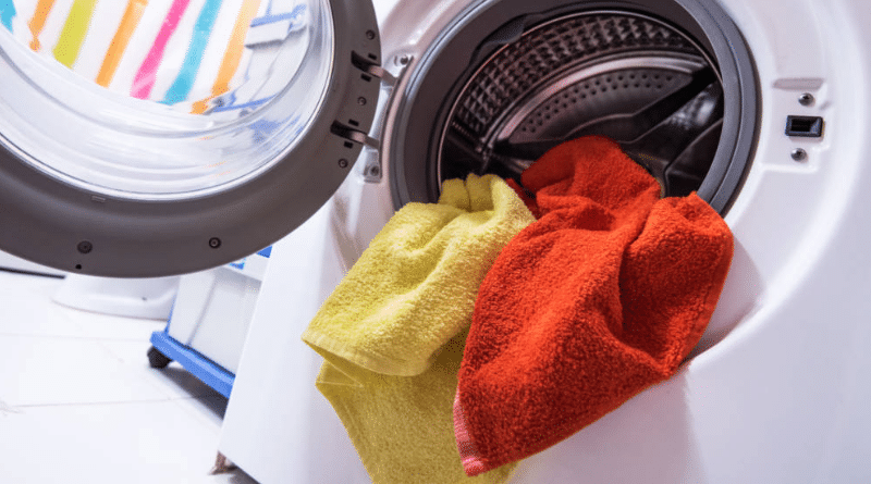 Домашние хитрости: Как вернуть мягкость старым полотенцам?