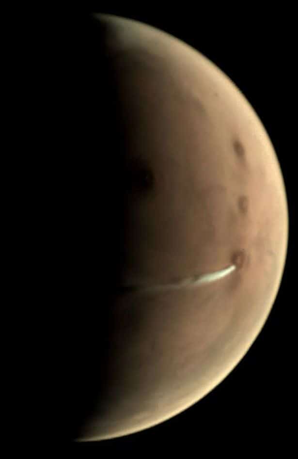 Происшествия: Ученые обнаружили таинственный дым на Марсе