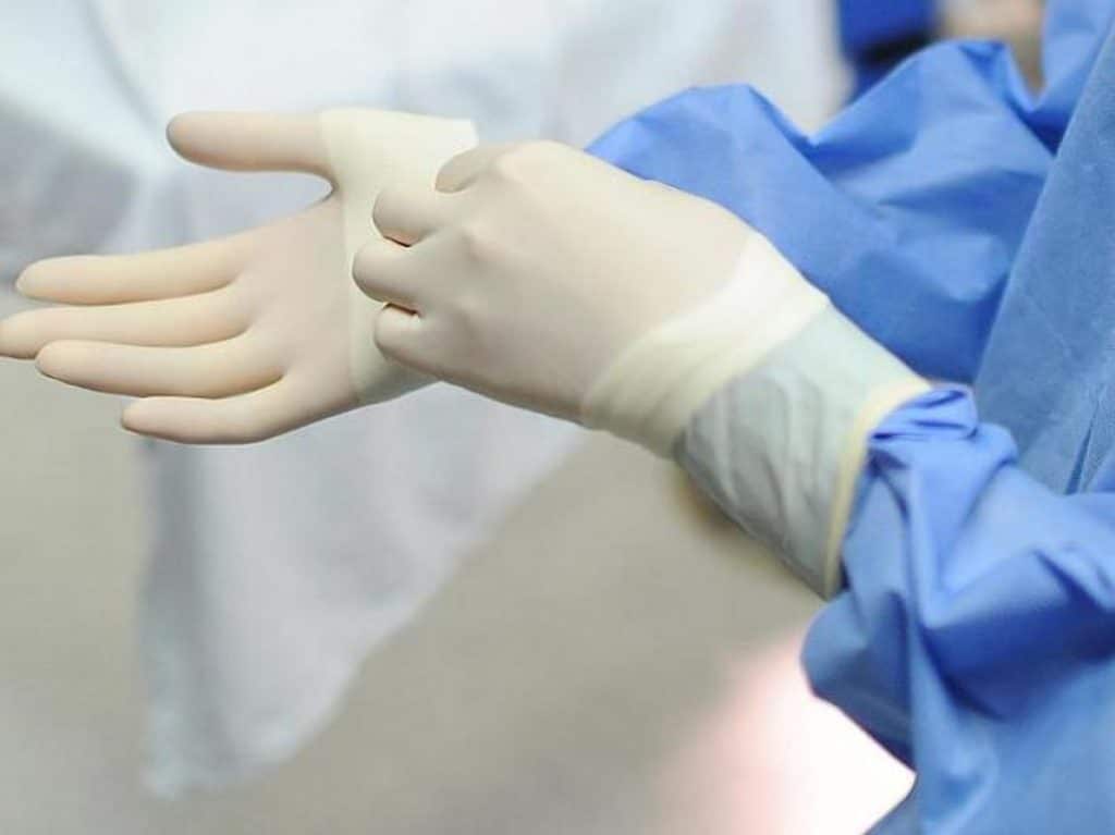 Общество: Медсестра после увольнения раскрывает тайны клиники