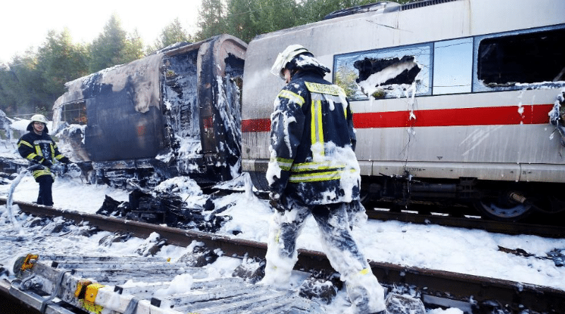 Происшествия: Почему загорелся поезд ICE и почему пожары в поездах особенно опасны?