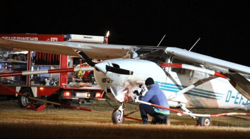 Происшествия: Самолет насмерть сбил двух детей и их мать, не оторвавшись от земли