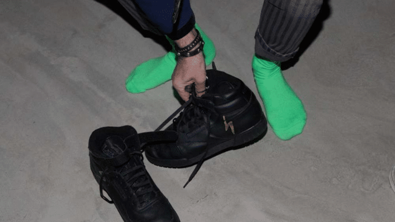 Досуг: Собираясь в круиз, не вздумайте надевать носки зеленого цвета