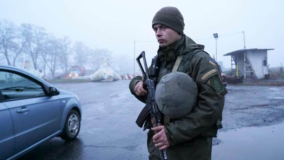 Отовсюду обо всем: Президент Украины предупредил о возможном начале войны