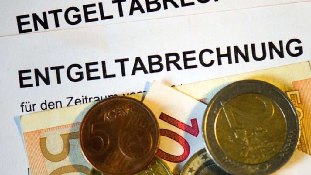 Деньги: Доходы немцев: средняя заработная плата в Германии