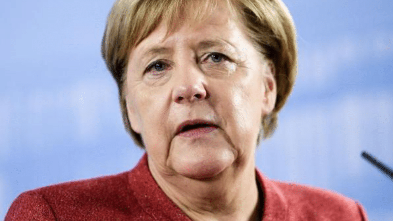 Общество: Повышенный уровень безопасности: Хемниц встречает Меркель