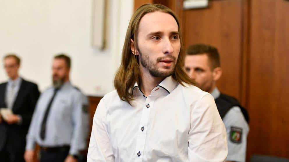 Общество: Россиянин получил 14 лет тюрьмы за подрыв автобуса ФК «Боруссия»