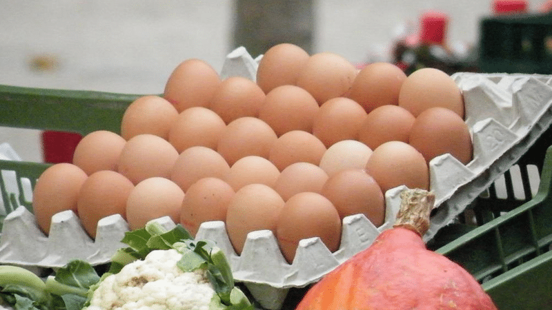 Домашние хитрости: Три совета для продления срока годности яиц в холодильнике