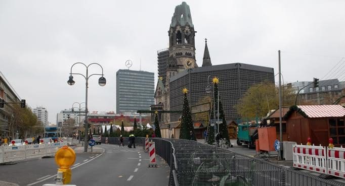Общество: В преддверии праздников Берлин готовится к вероятным терактам