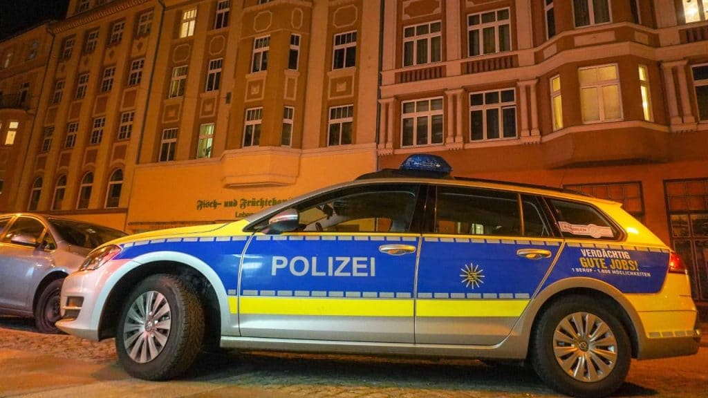 Происшествия: Жестокое убийство в Саксонии: женщина скончалась от многочисленных ножевых ранений