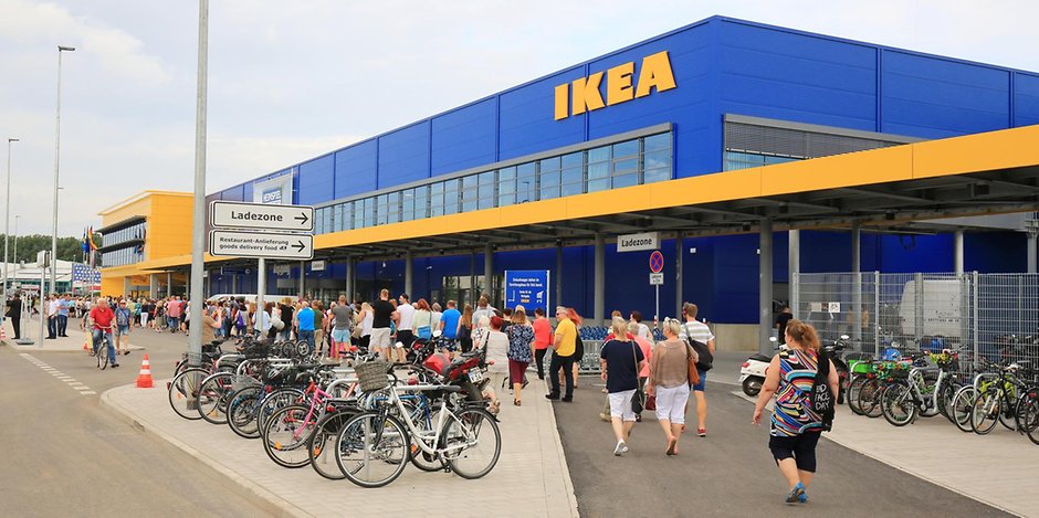 Общество: Почему Ikea изымает из ресторанов в своих магазинах любимую еду клиентов