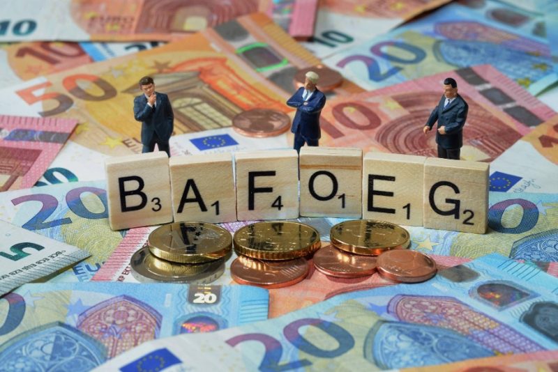 Закон и право: Реформа BAföG: студенты получат больше денег
