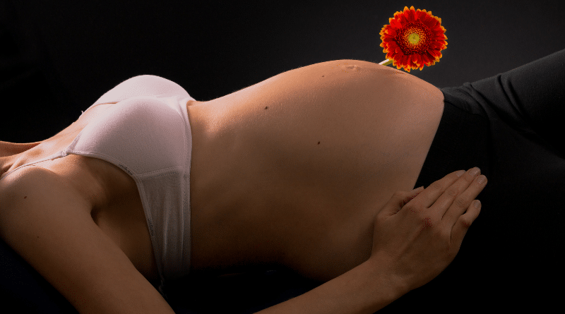 Здоровье: Можно ли беременным совершать авиаперелеты?