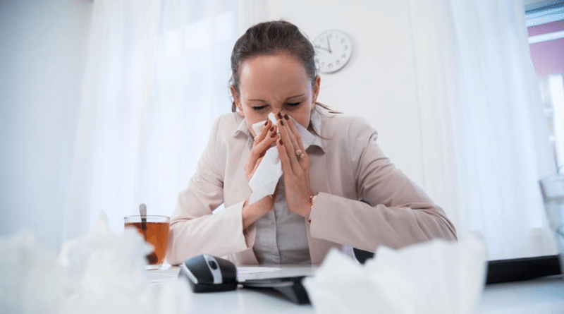 Полезные советы: Сезон гриппа и простуды: как не заболеть в офисе?