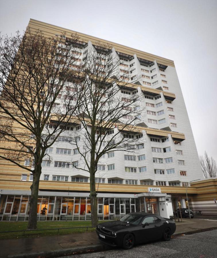 Происшествия: Семейная драма в Гамбурге: мать четверых детей убита в своей квартире