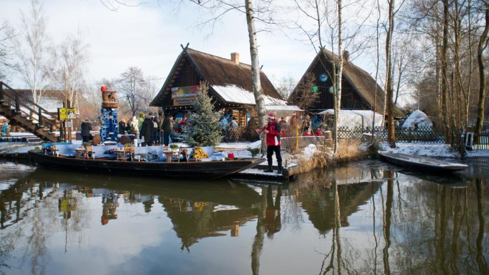 Галерея: 10 уютных рождественских ярмарок, о которых мало кто знает рис 6
