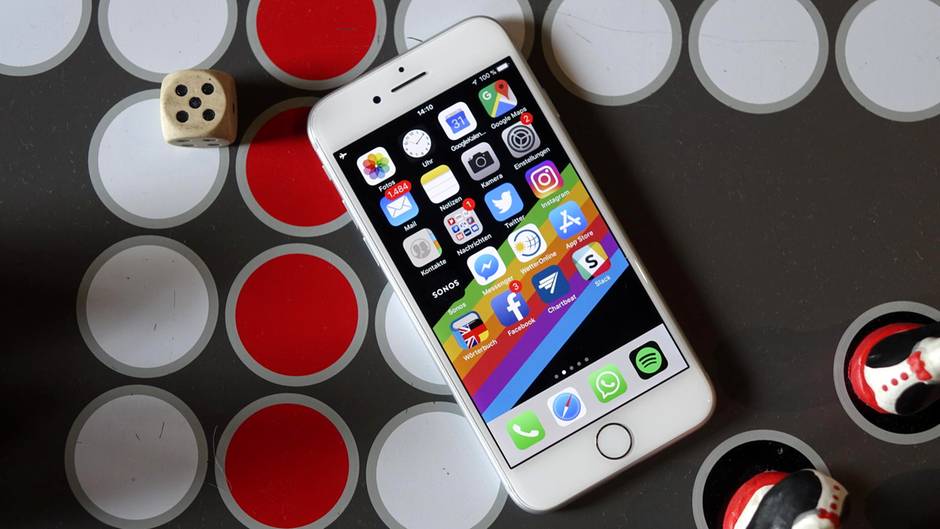 Технологии: В Германии больше не получится купить некоторые модели iPhone