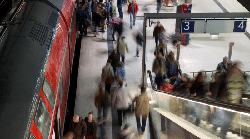 Общество: Deutsche Bahn прекращает продажу популярного билета выходного дня