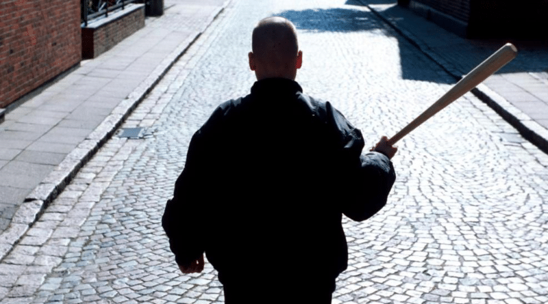 Общество: Полиция Германии разыскивает 467 неонацистов