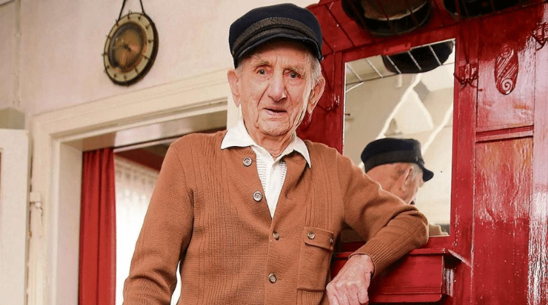 Общество: Самый старый мужчина в мире живет в Германии